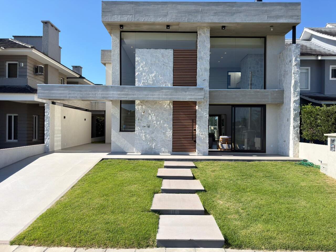 Sobrado em Condomínio à venda no Condado de Capão : 