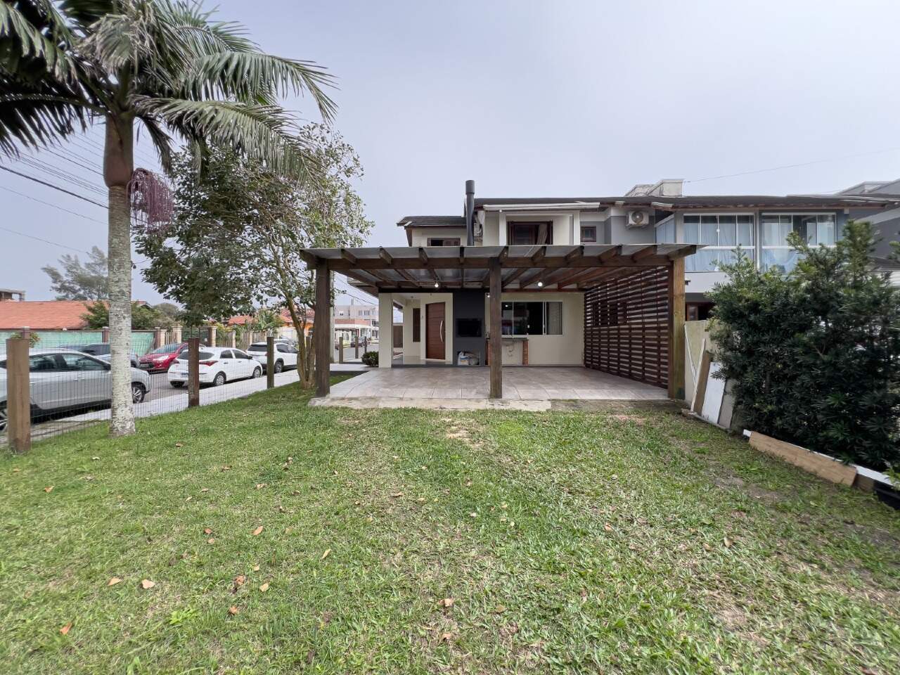 Casa em Condomínio à venda no Zona Nova: 