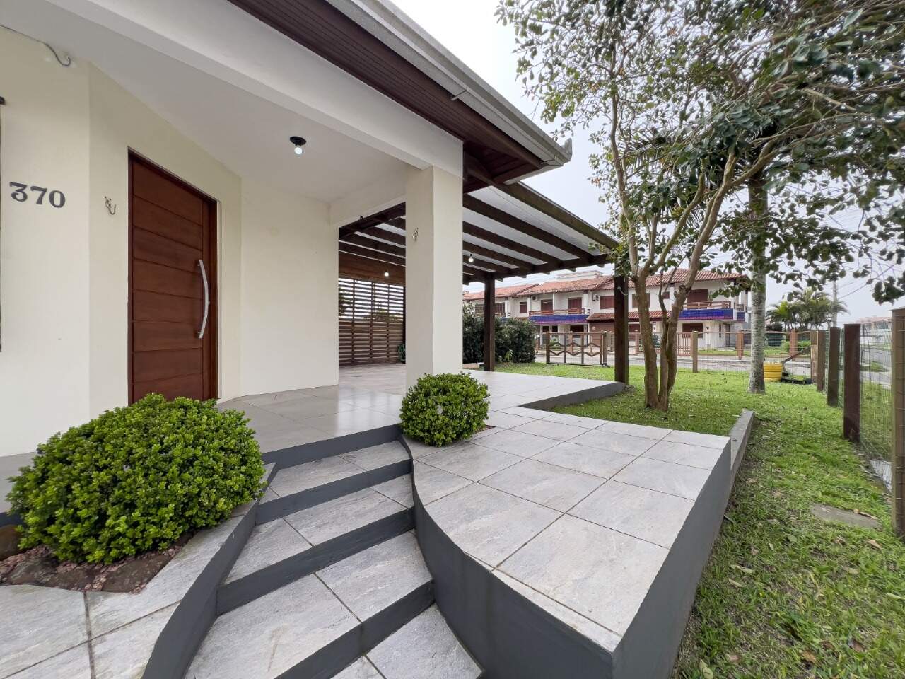 Casa em Condomínio à venda no Zona Nova: 