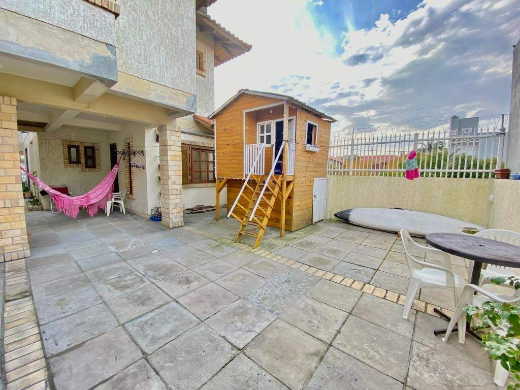 Casa à venda no Zona Nova: 
