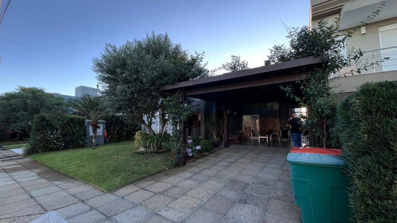 Casa em Condomínio à venda no Condado de Capão : 