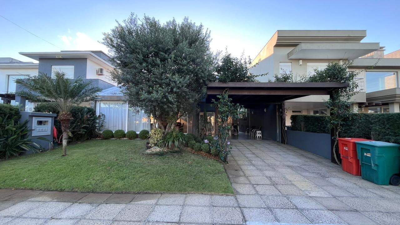 Casa em Condomínio à venda no Condado de Capão : 