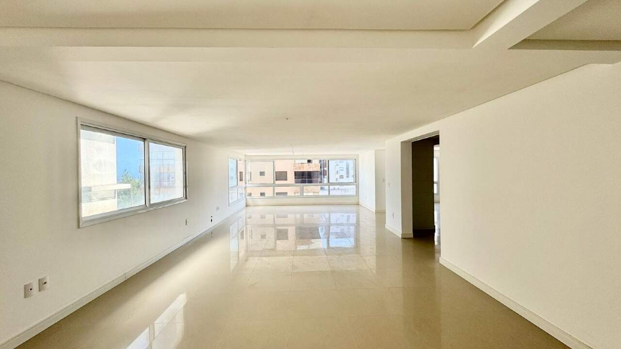 Apartamento à venda no Navegantes: 