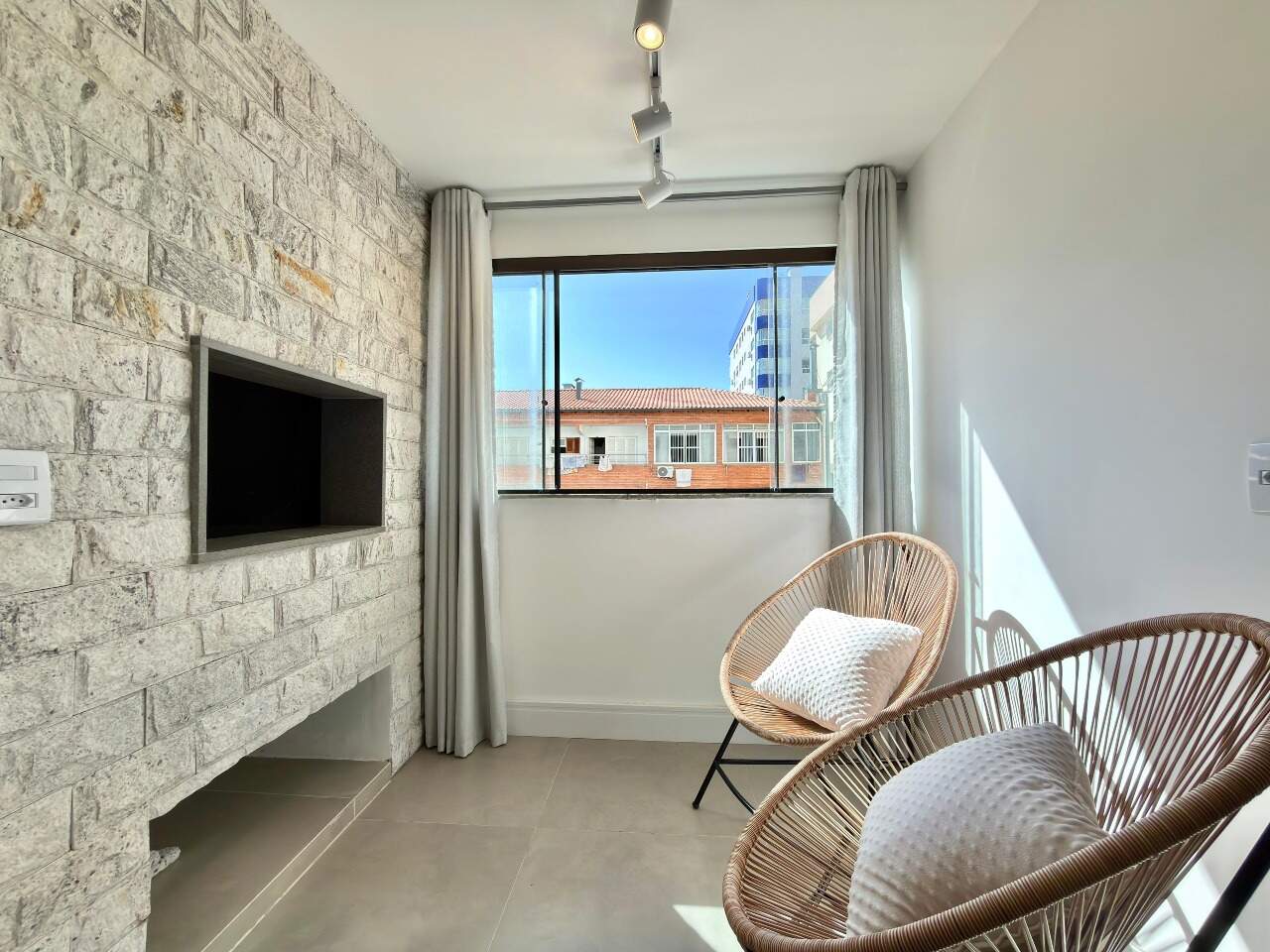 Apartamento à venda no Zona Nova: 