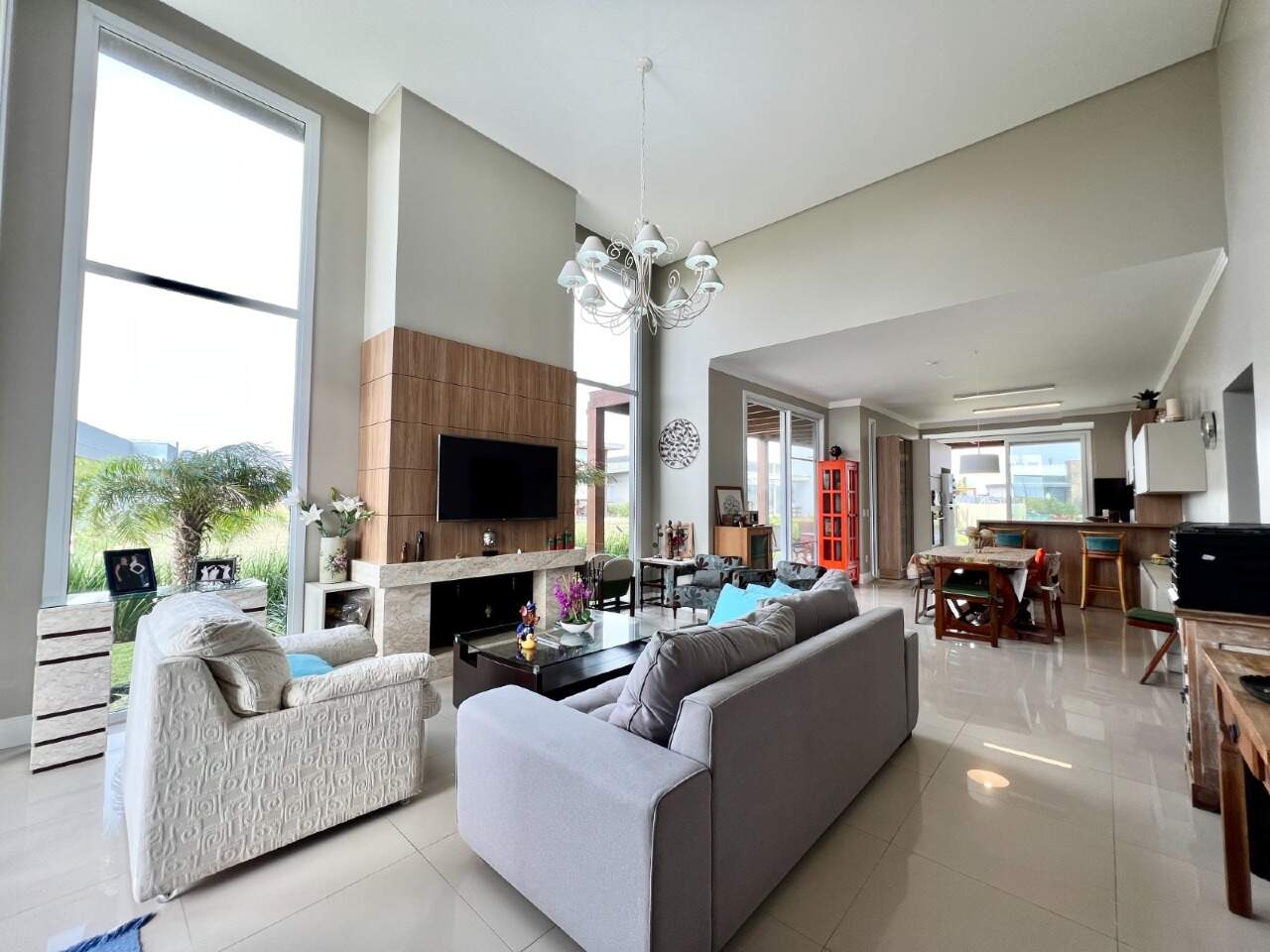Casa em Condomínio à venda no Condominio Riviera: 