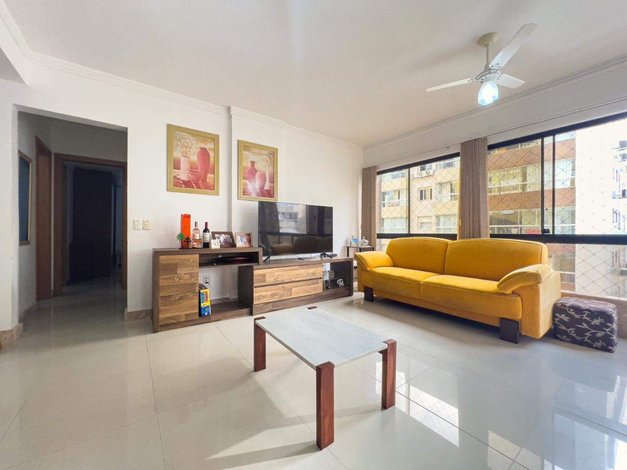 Apartamento à venda no Navegantes: 