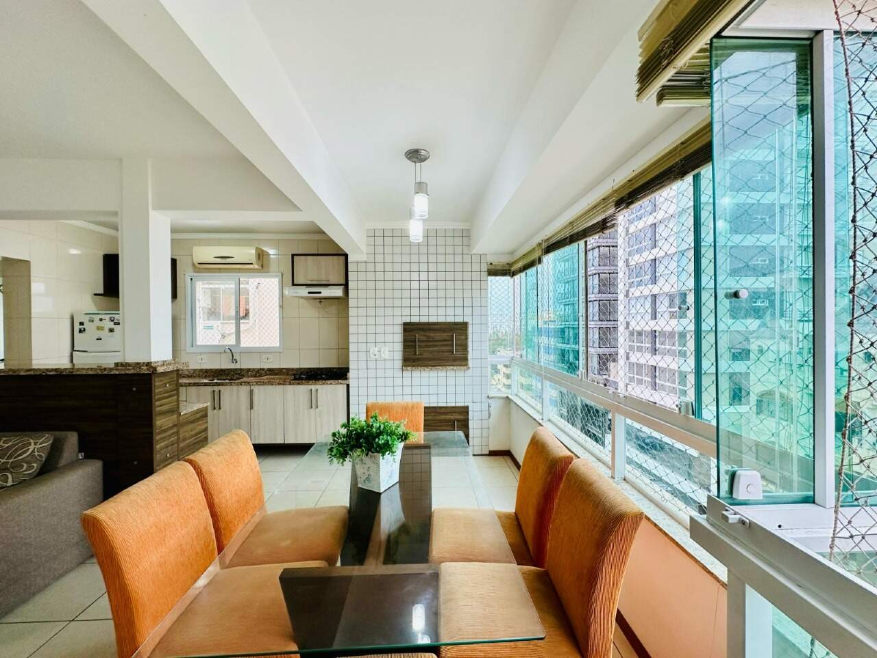 Apartamento à venda no Zona Nova: 