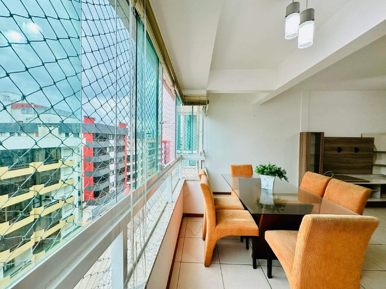 Apartamento à venda no Zona Nova: 