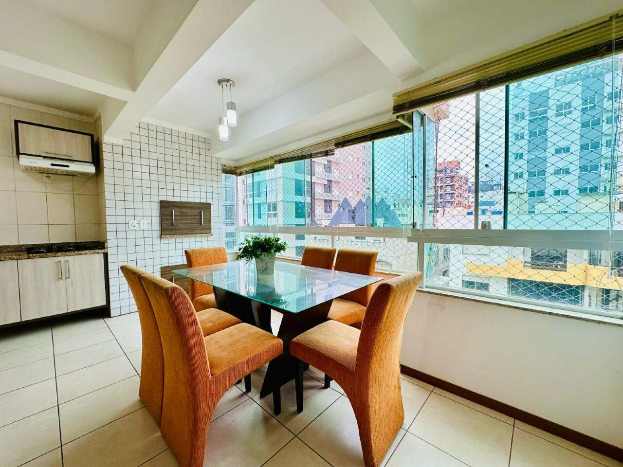 Apartamento à venda no Zona Nova: 