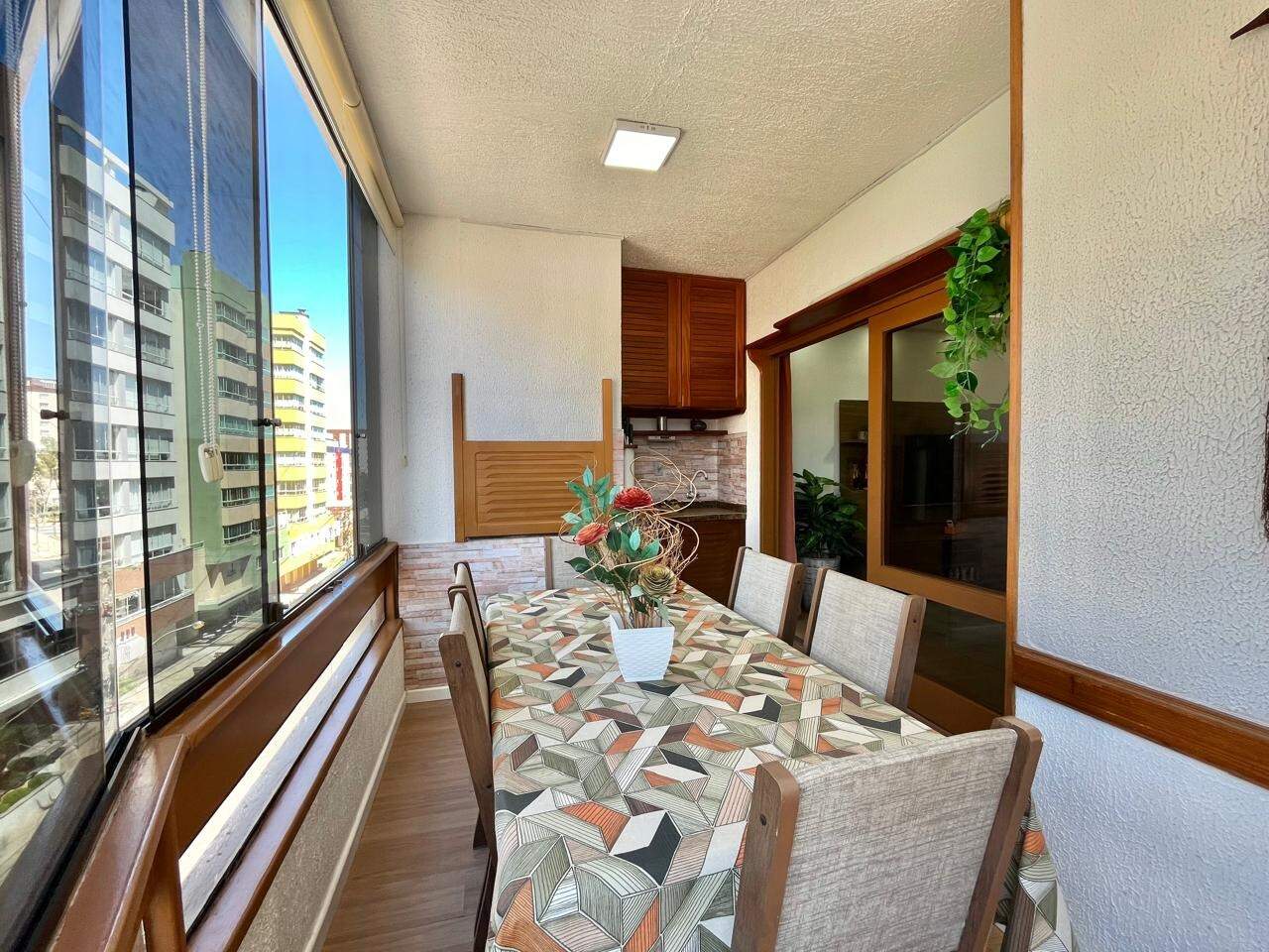 Apartamento à venda no Zona Nova: 