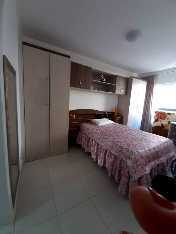 Apartamento à venda no Zona Nova: 