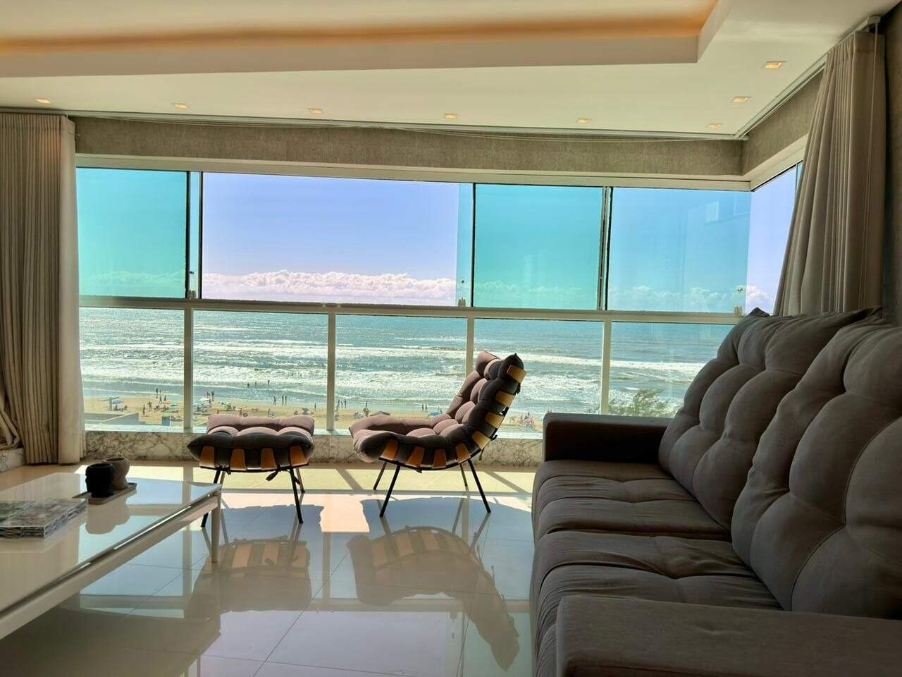 Apartamento à venda no Zona Nova: 