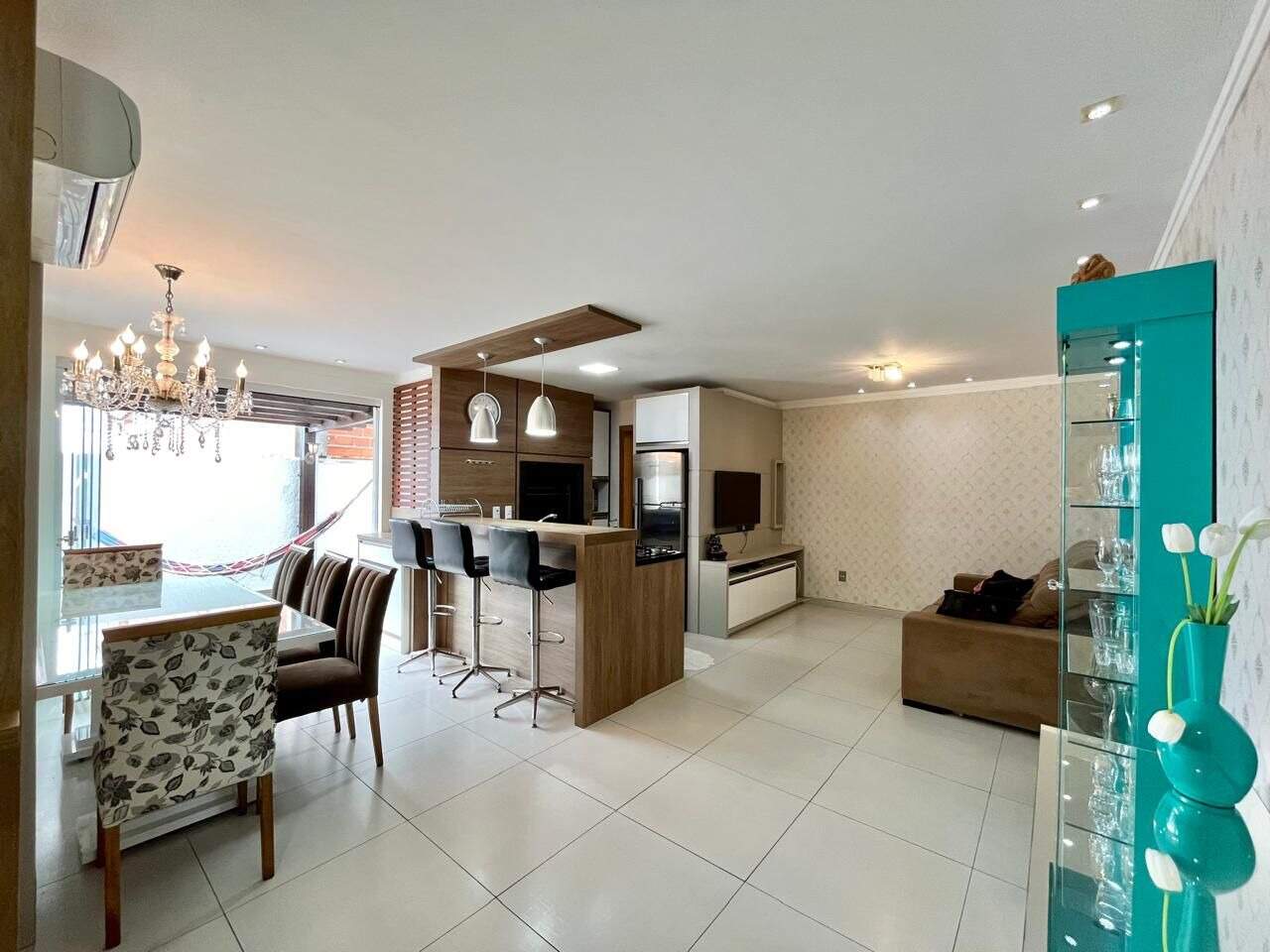 Apartamento à venda no Zona Nova: 