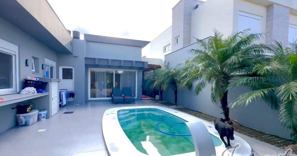 Casa em Condomínio à venda no Condado de Capão : 