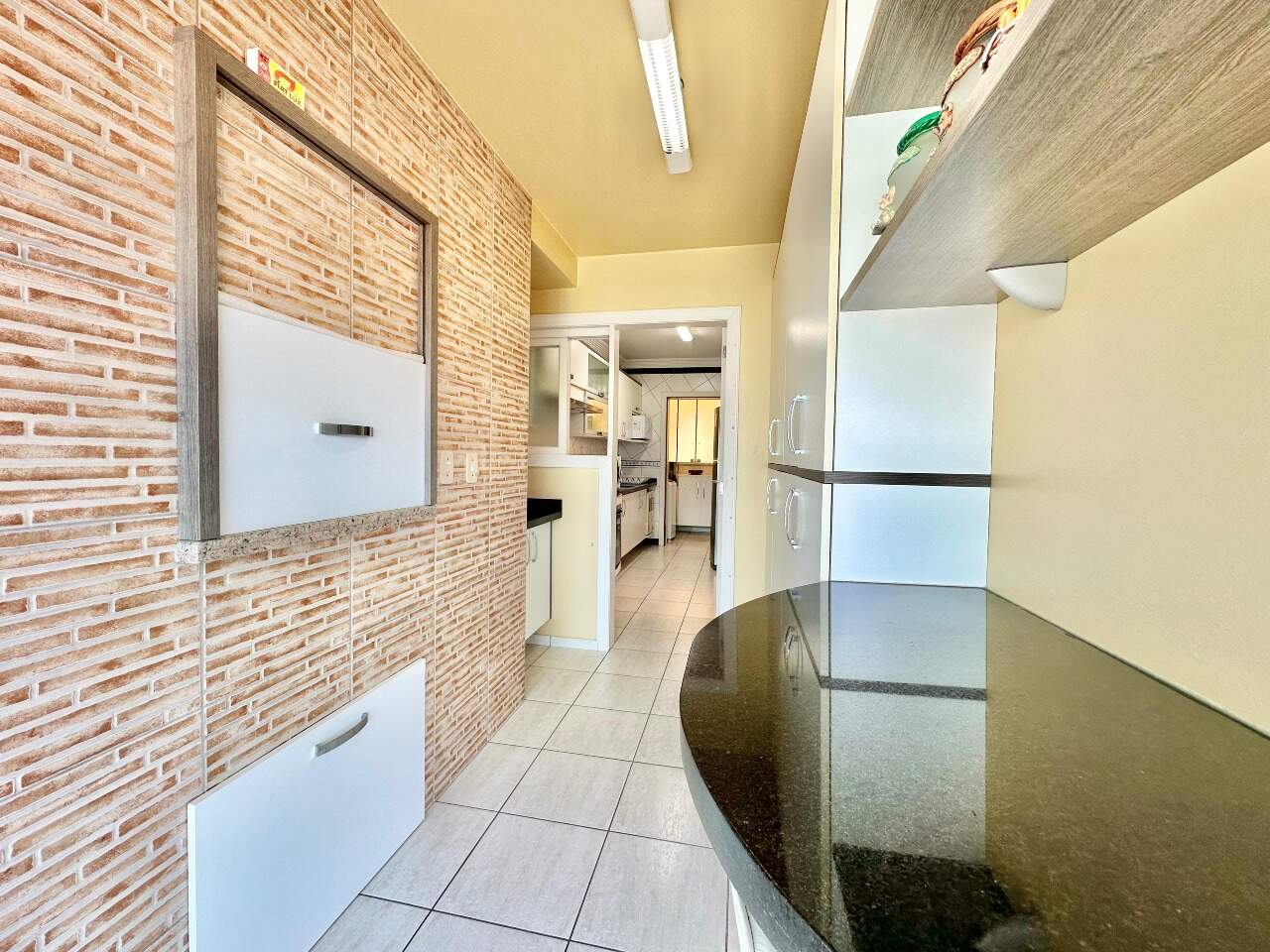 Apartamento à venda no Zona Nova: 