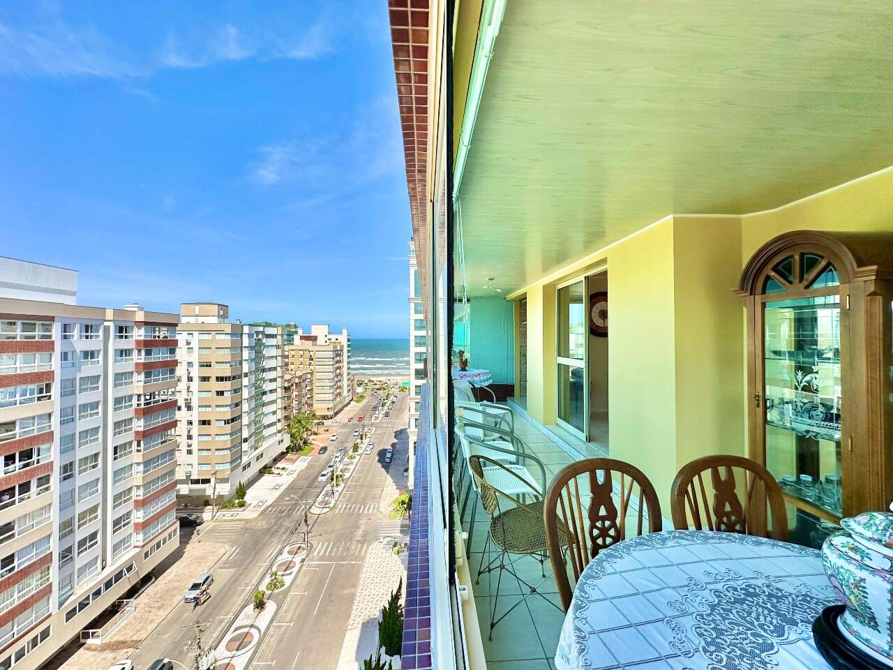 Apartamento à venda no Zona Nova: 