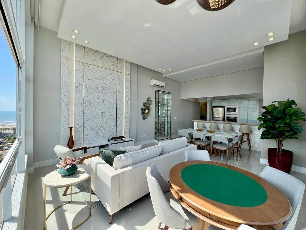 Apartamento à venda no Navegantes: 