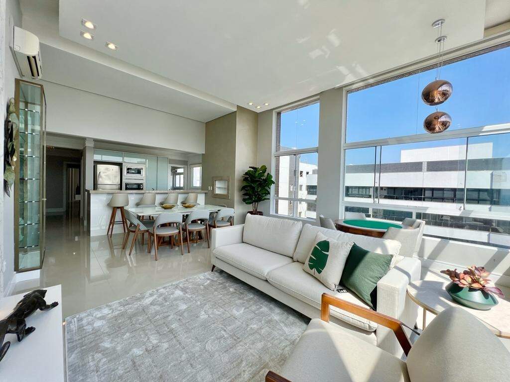 Apartamento à venda no Navegantes: 