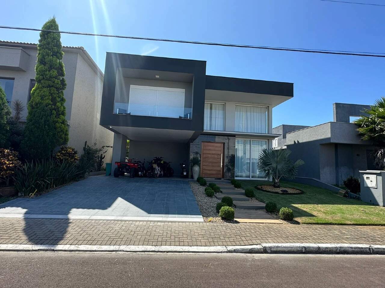 Casa em Condomínio à venda no Velas da Marina: 