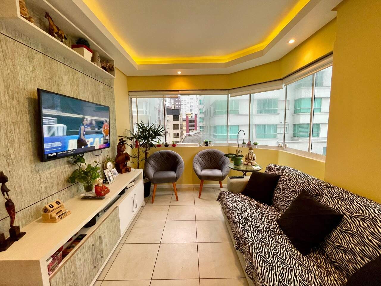 Apartamento à venda no Zona Nova: 