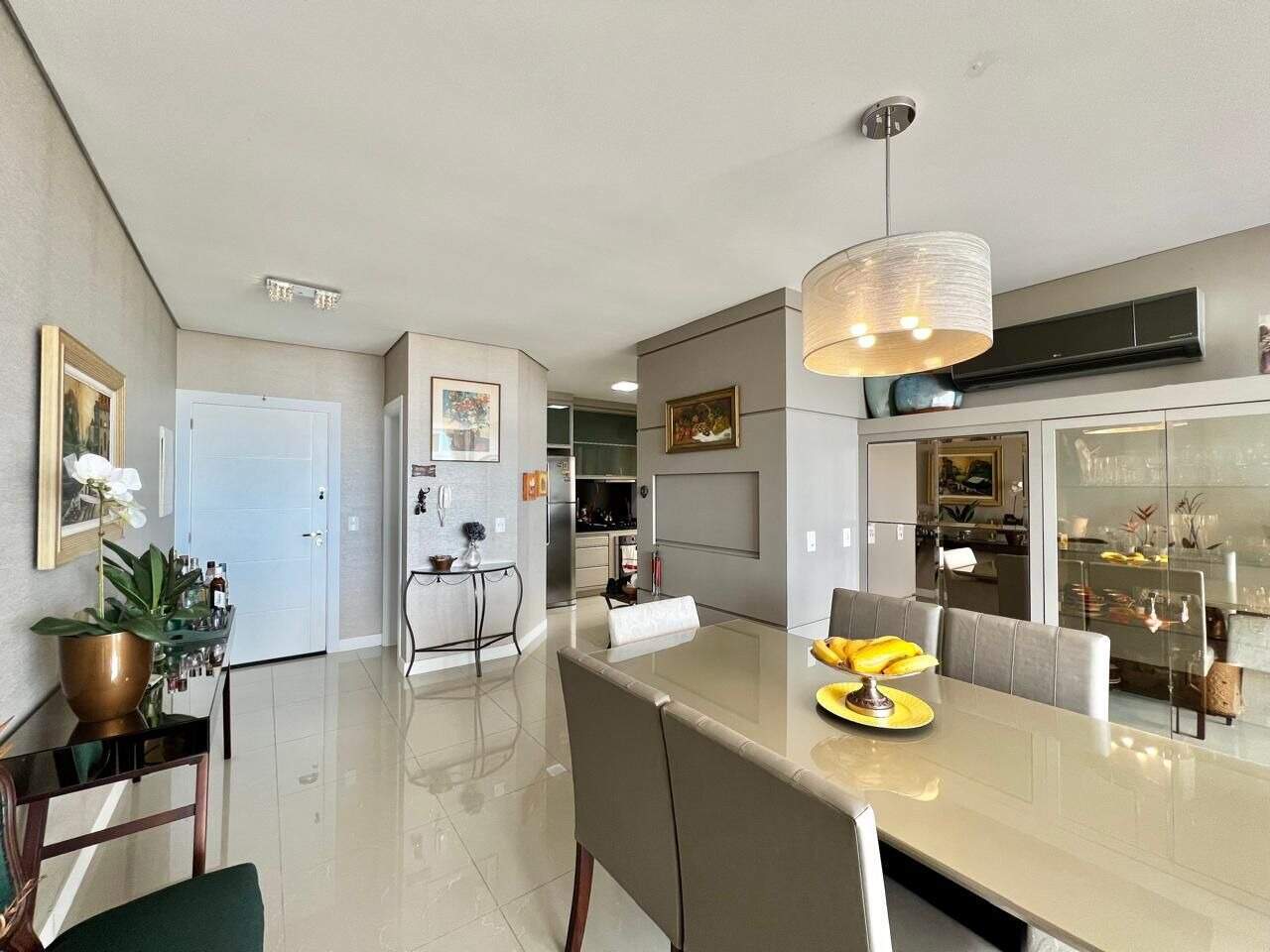 Apartamento à venda no Navegantes: 