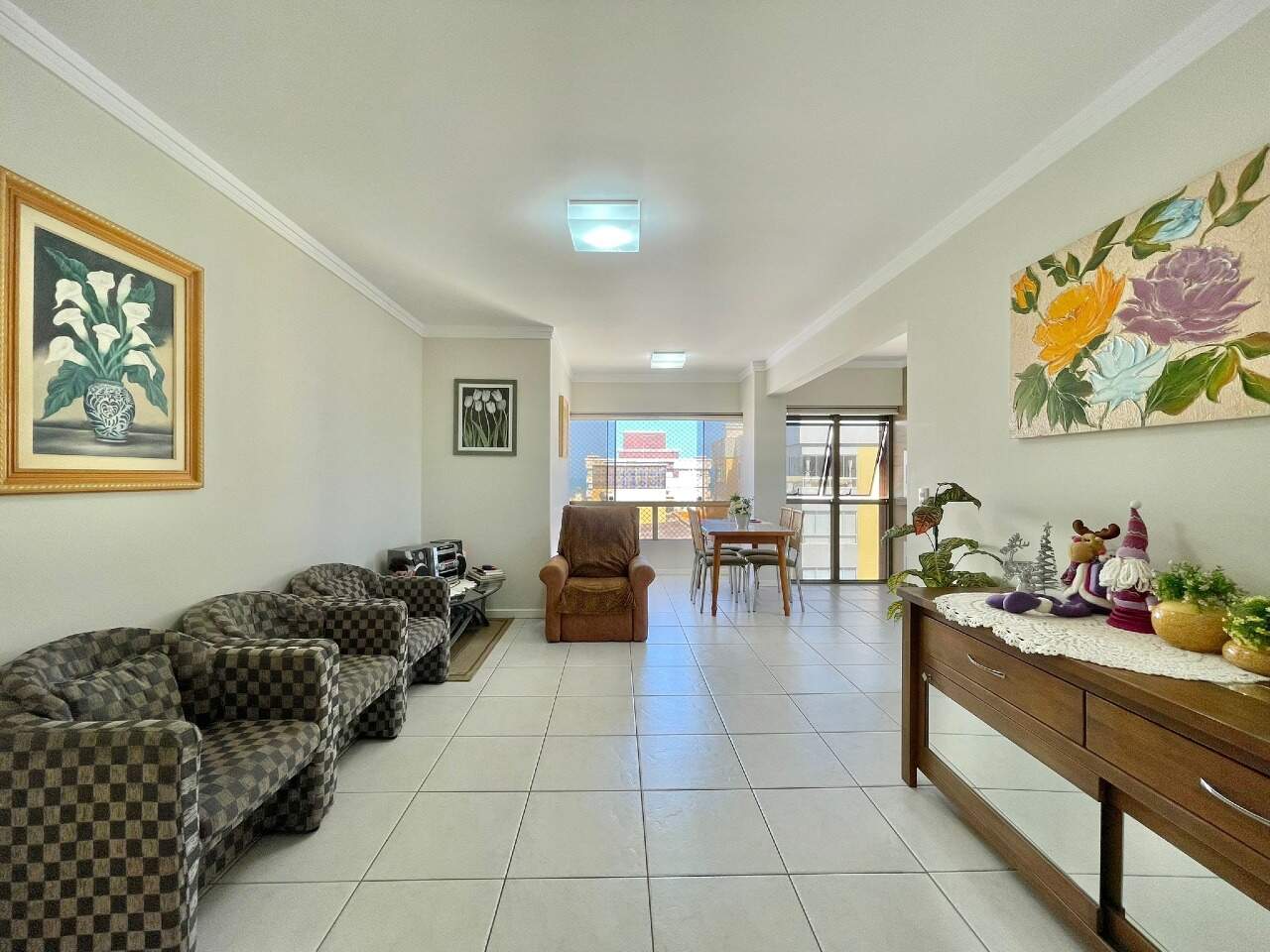 Apartamento à venda no Zona Nova: 