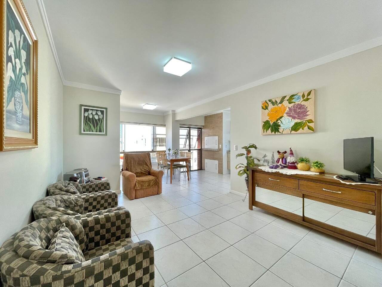 Apartamento à venda no Zona Nova: 