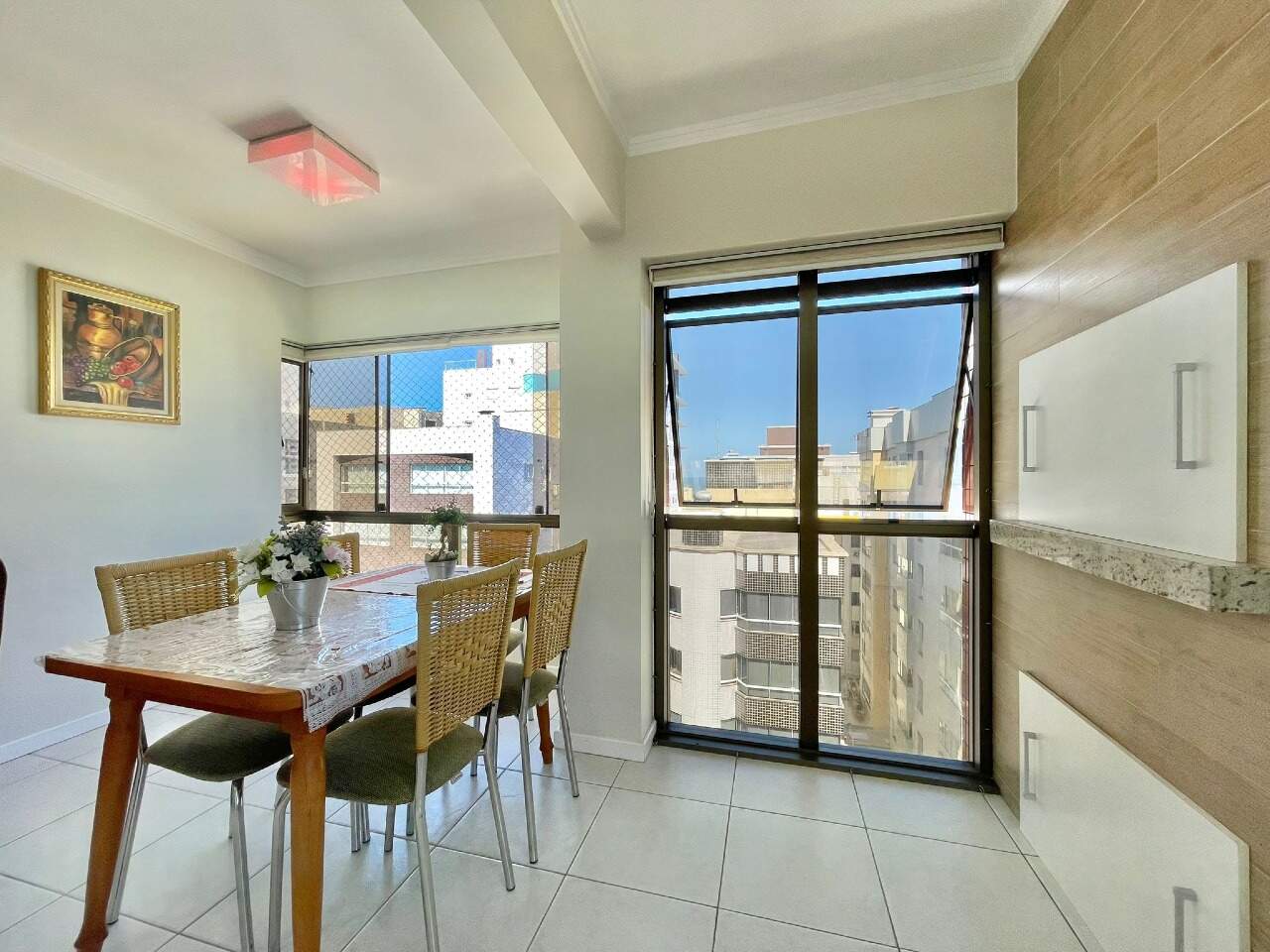 Apartamento à venda no Zona Nova: 