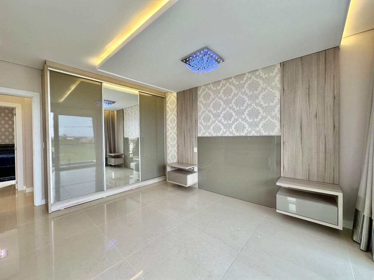 Casa em Condomínio à venda no Dubai Resort : 