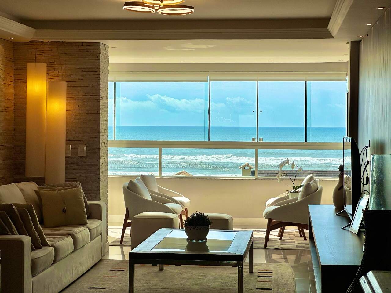 Apartamento à venda no Zona Nova: 