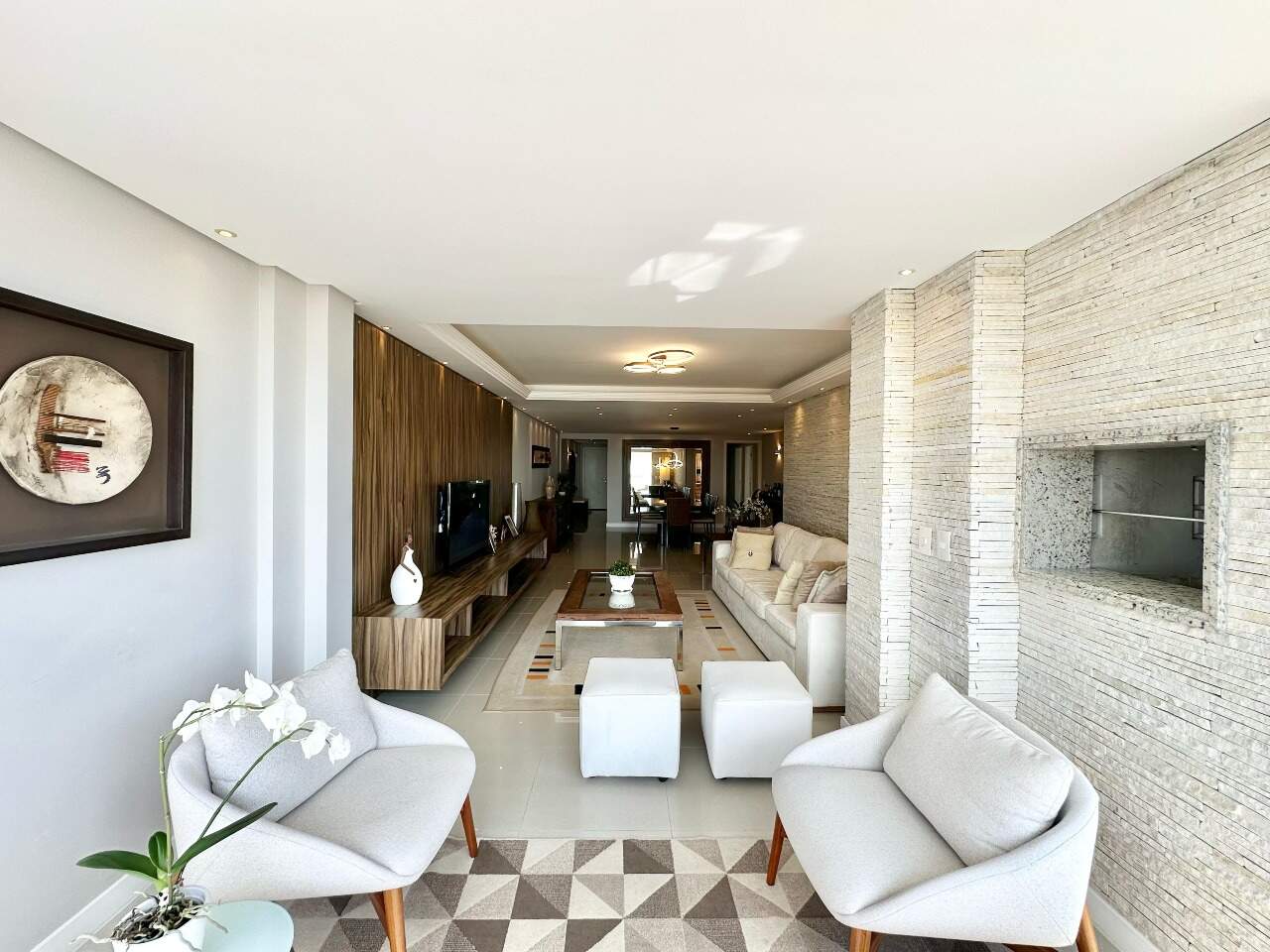 Apartamento à venda no Zona Nova: 