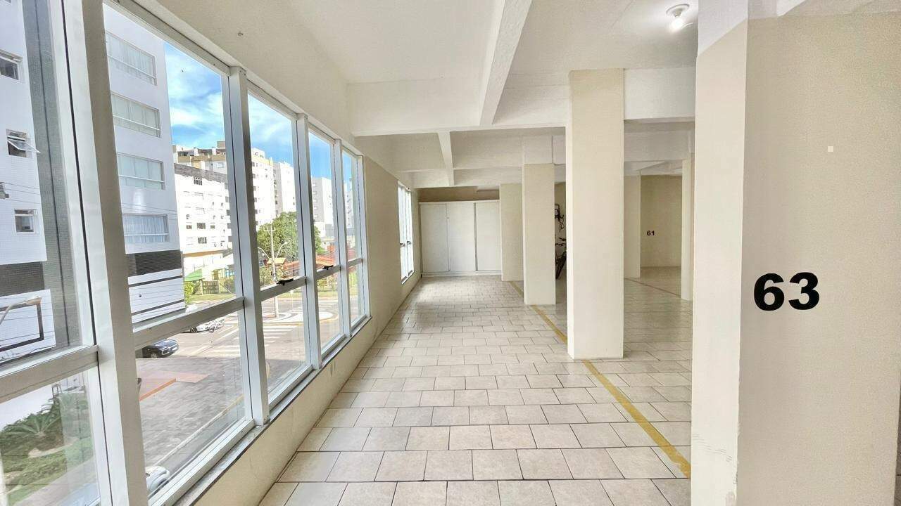 Apartamento à venda no Zona Nova: 