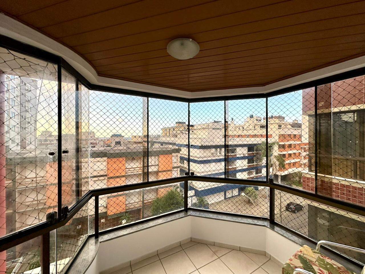 Apartamento à venda no Zona Nova: 