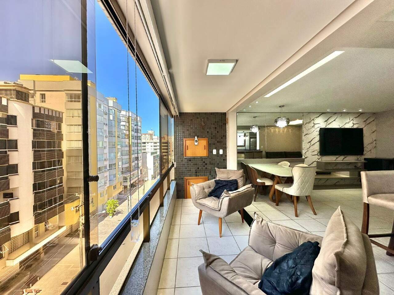 Apartamento à venda no Zona Nova: 