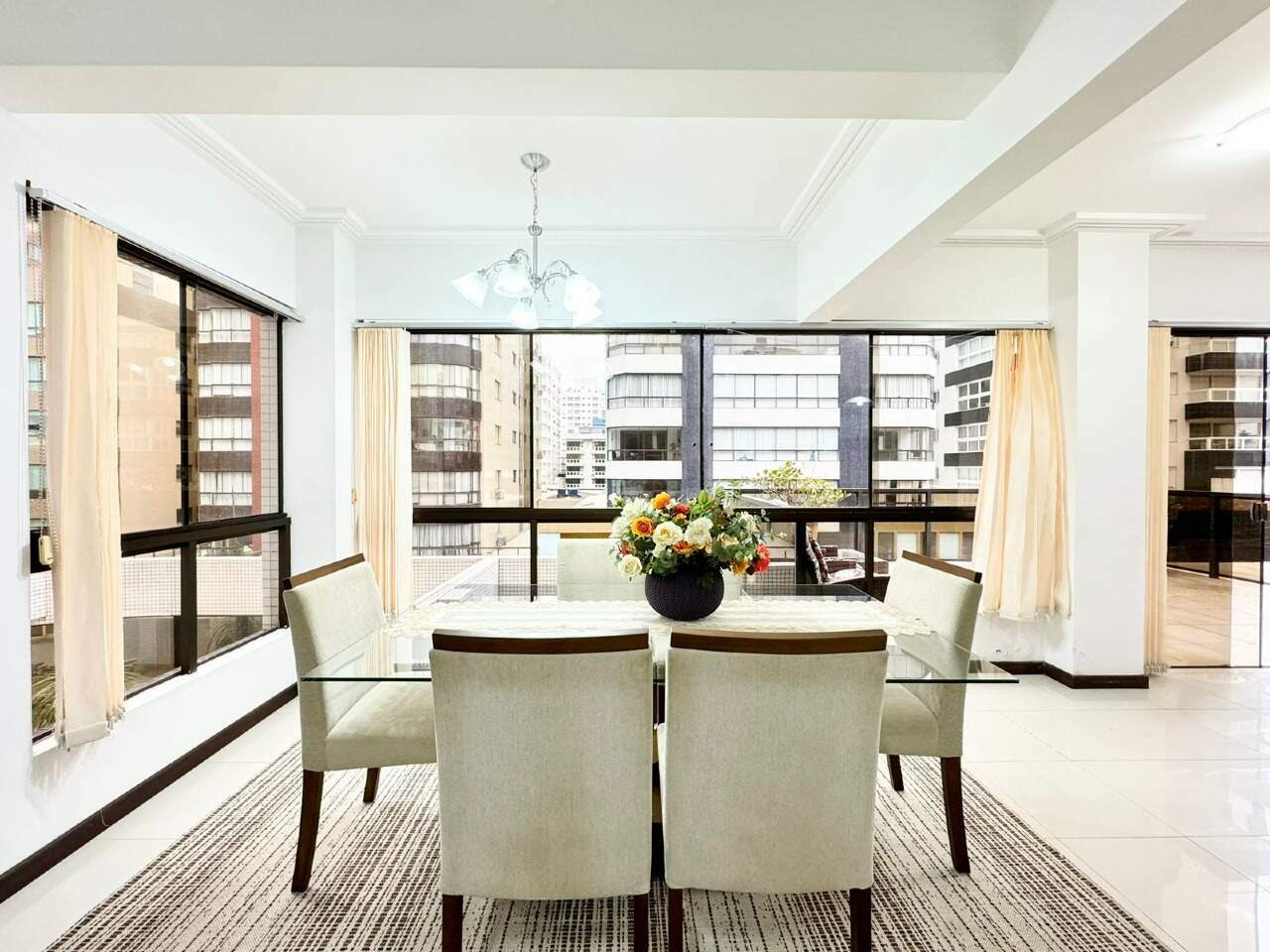 Apartamento à venda no Centro: 
