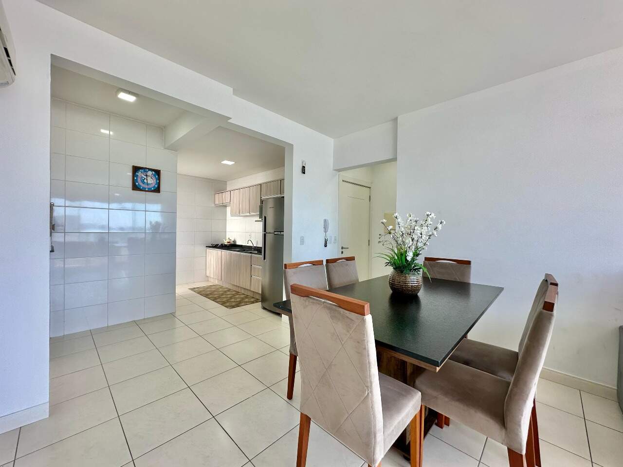 Apartamento à venda no Zona Nova: 
