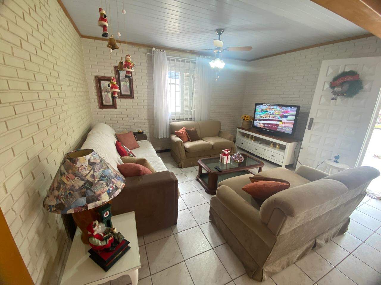 Casa à venda no Zona Nova: 