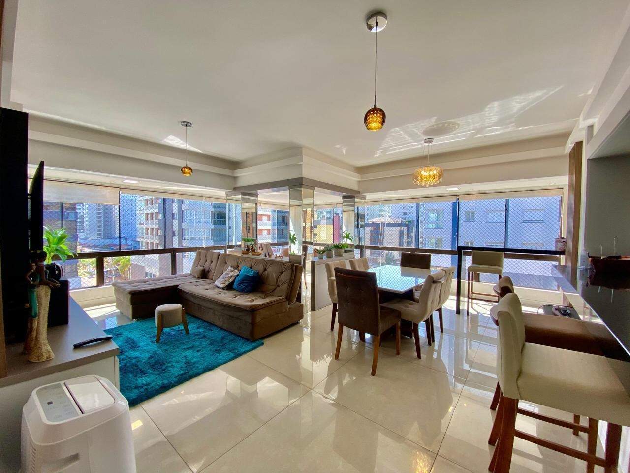 Apartamento à venda no Zona Nova: 
