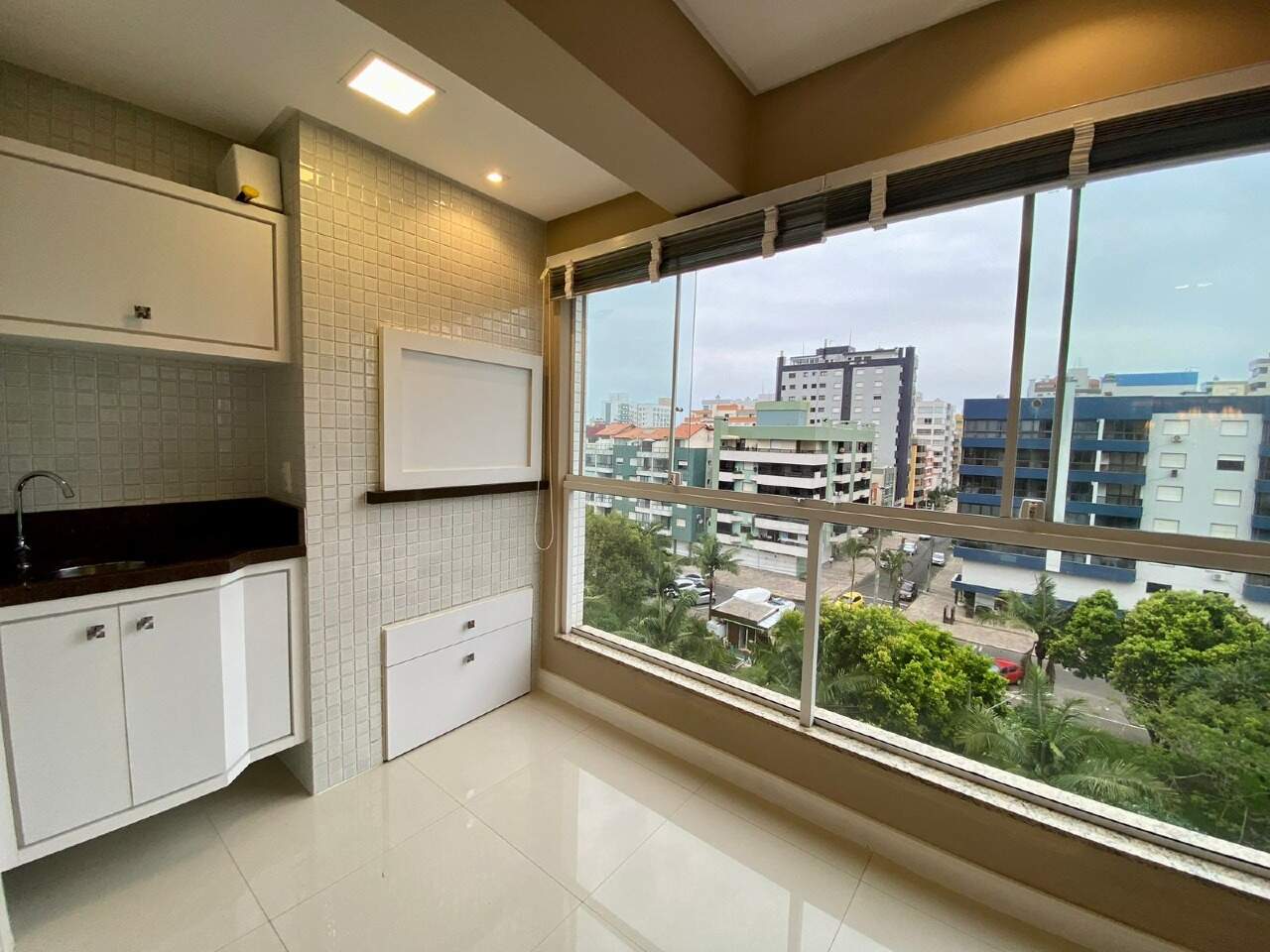 Apartamento à venda no Zona Nova: 