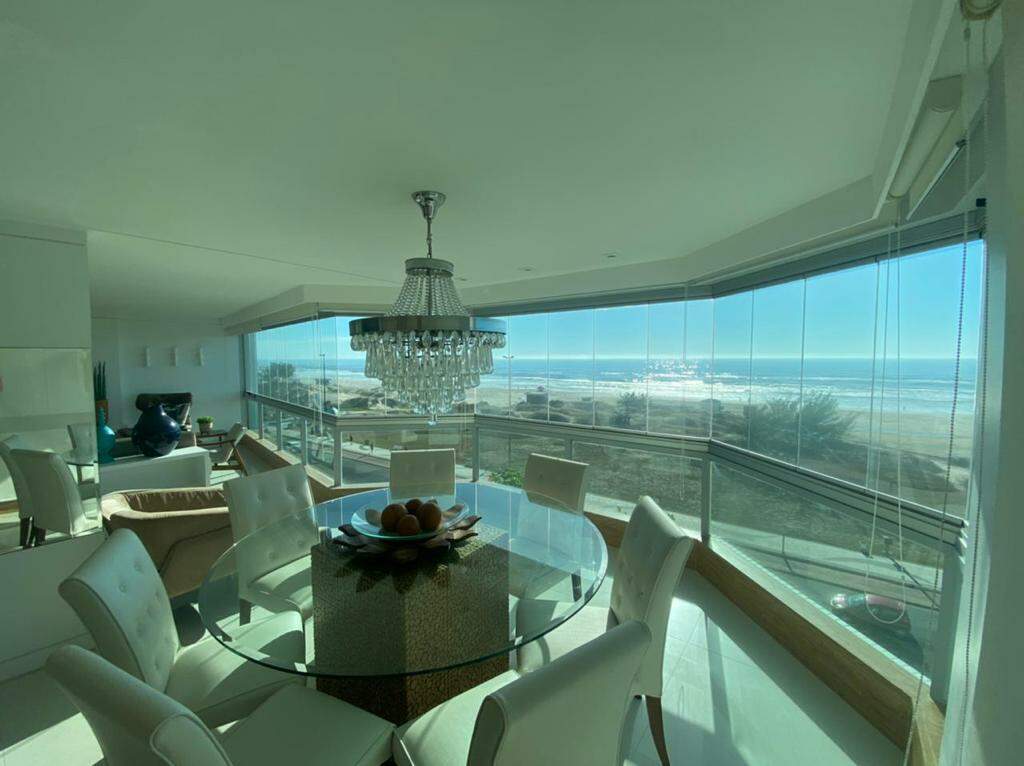 Apartamento à venda no Navegantes: 