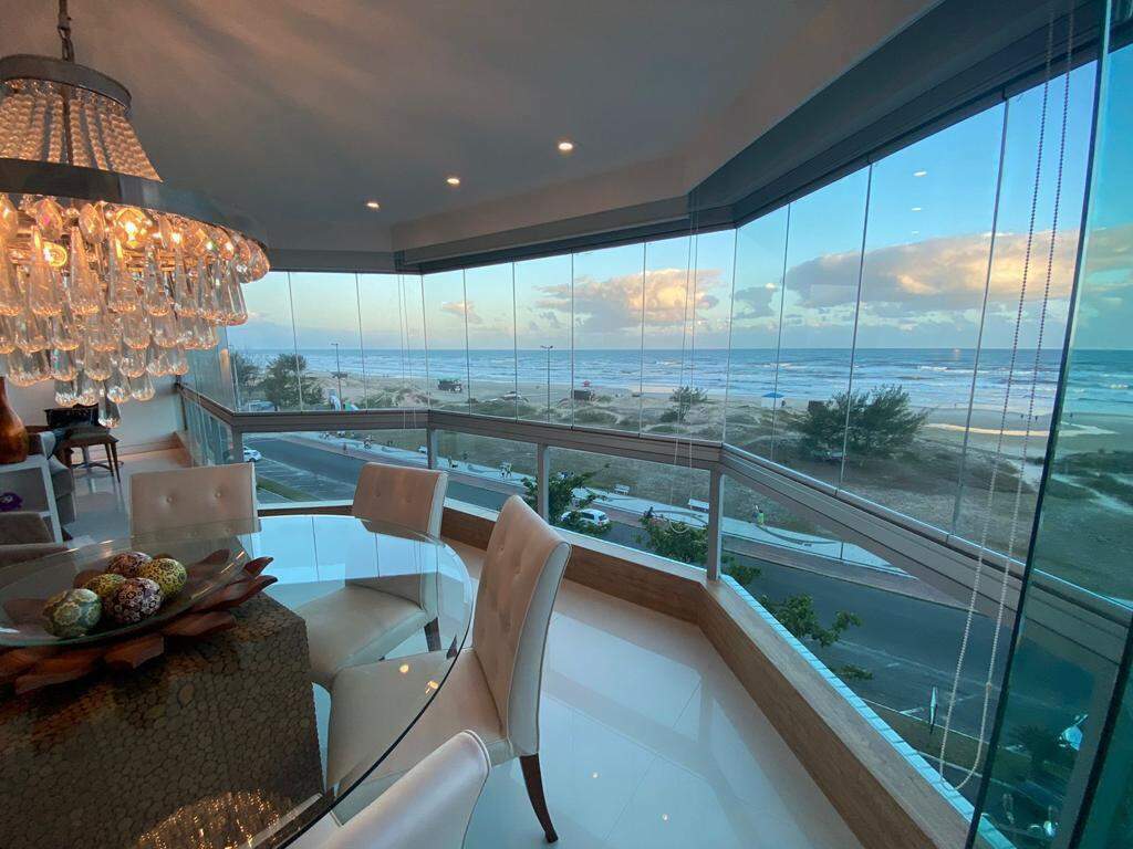 Apartamento à venda no Navegantes: 