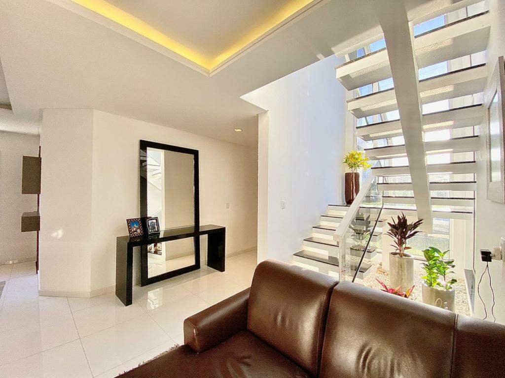 Casa em Condomínio à venda no Dubai Resort : 