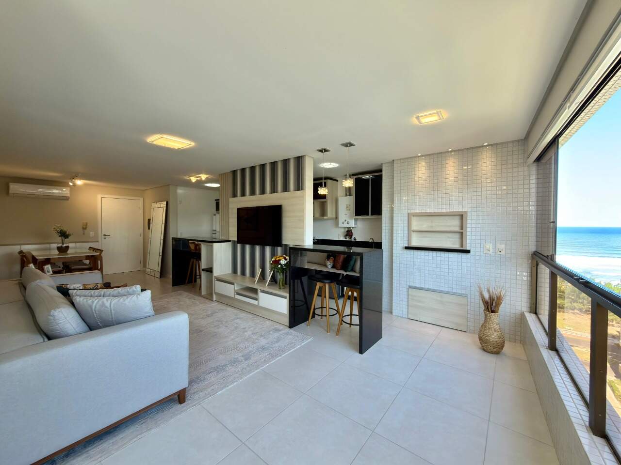 Apartamento à venda no Navegantes: 