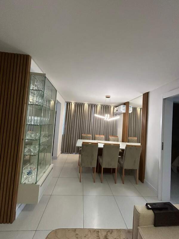 Apartamento à venda no Zona Nova: 