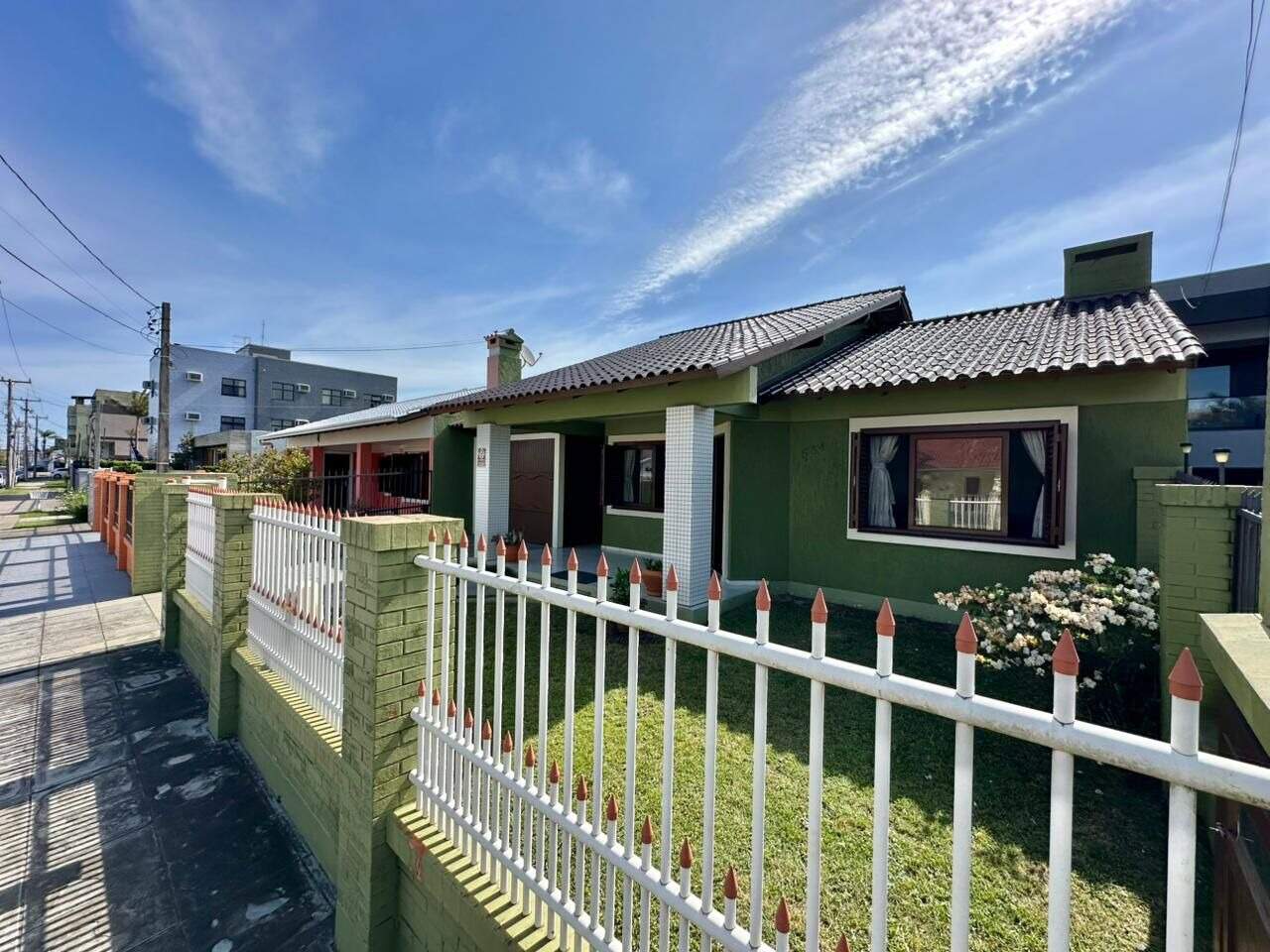 Casa à venda no Zona Nova: 