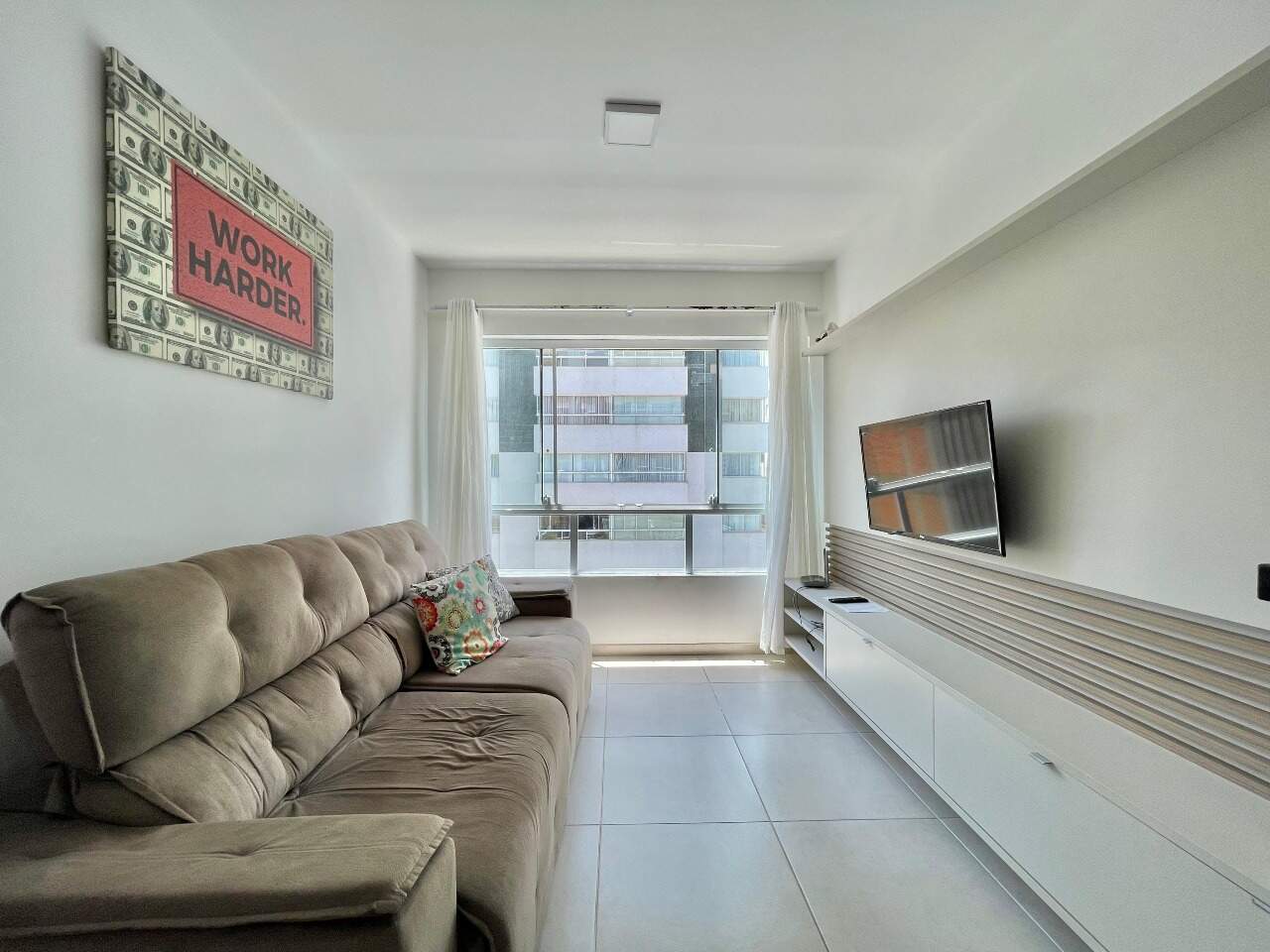 Apartamento à venda no Zona Nova: 