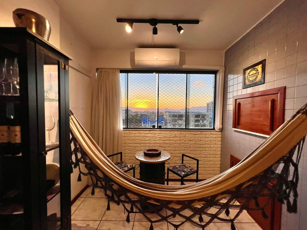 Apartamento à venda no Zona Nova: 