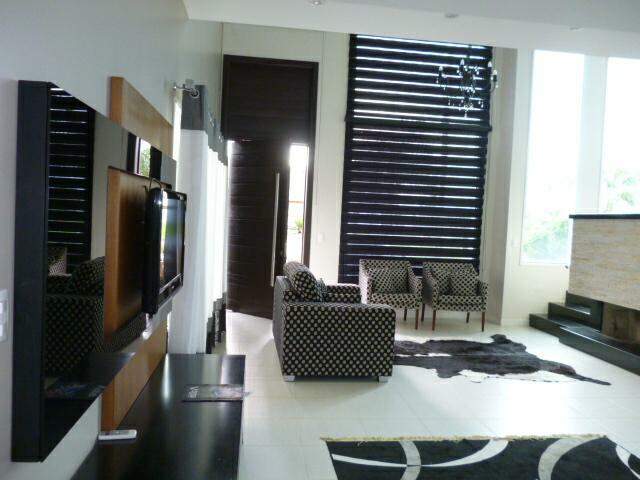 Casa em Condomínio à venda no Condado de Capão : 