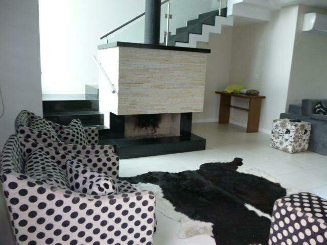 Casa em Condomínio à venda no Condado de Capão : 
