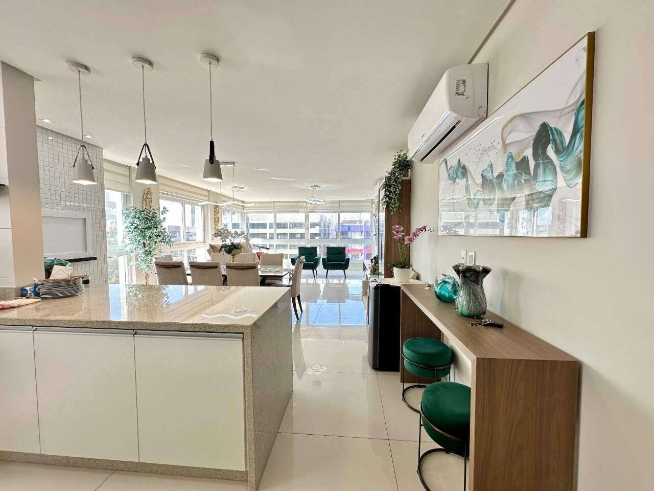 Apartamento à venda no Zona Nova: 